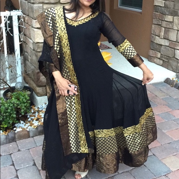 Indian anarkali dress! - Picture 2 of 4